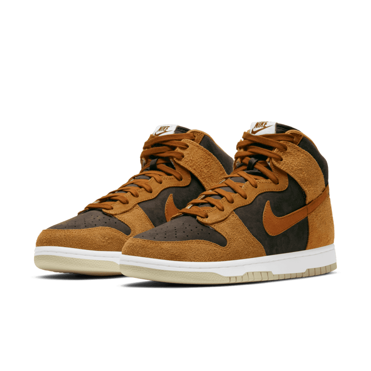 Nike Dunk High PRM Dark Russet Angle 2