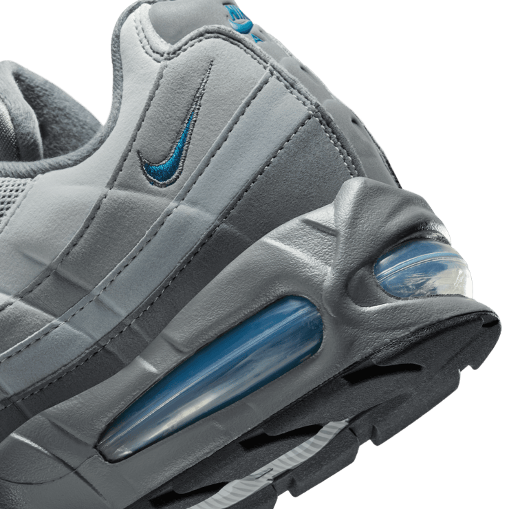 Nike Air Max 95 OG Smoke Grey Green Abyss Angle 4