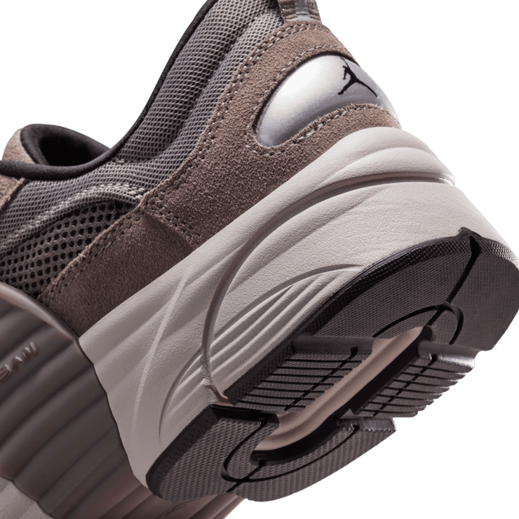 Jordan Trunner O/S Cave Stone Angle 3