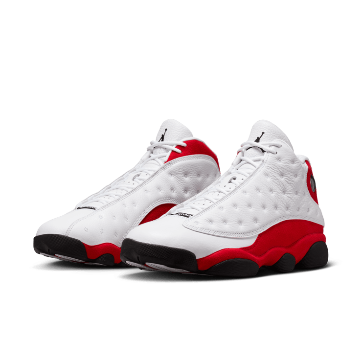 Air Jordan 13 Retro Chicago Angle 4