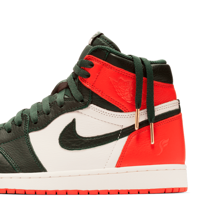 Air Jordan 1 Retro High OG SoleFly Art Basel Angle 9