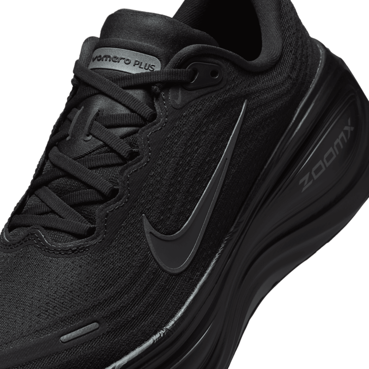 Nike Vomero Plus Black Metallic Dark Grey Angle 4