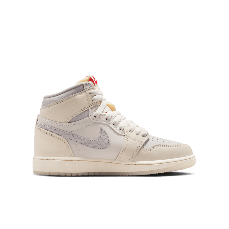 Air Jordan 1 Retro High OG Sail University Red (GS) Angle 3
