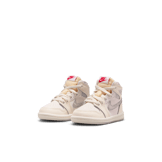 Air Jordan 1 Retro High OG Sail University Red (TD) Angle 5