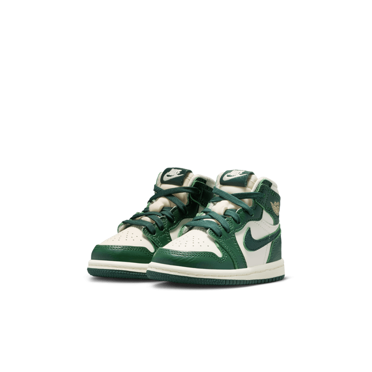 Air Jordan 1 Retro High OG Pale Ivory Pro Green (TD) Angle 1