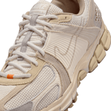 Nike Zoom Vomero 5 Sashiko Pale Ivory Angle 8