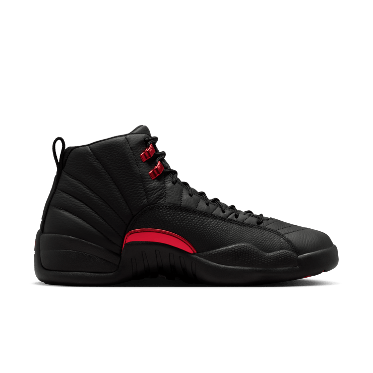 Air Jordan 12 Retro Bloodline Angle 2