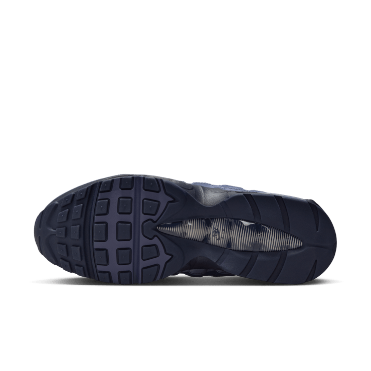 Nike Air Max 95 Sanded Purple Angle 4