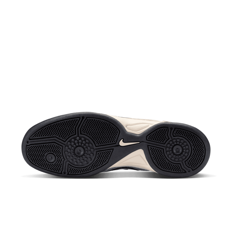 Nike Total 90 III SE Pale Ivory Snakeskin (W) Angle 1