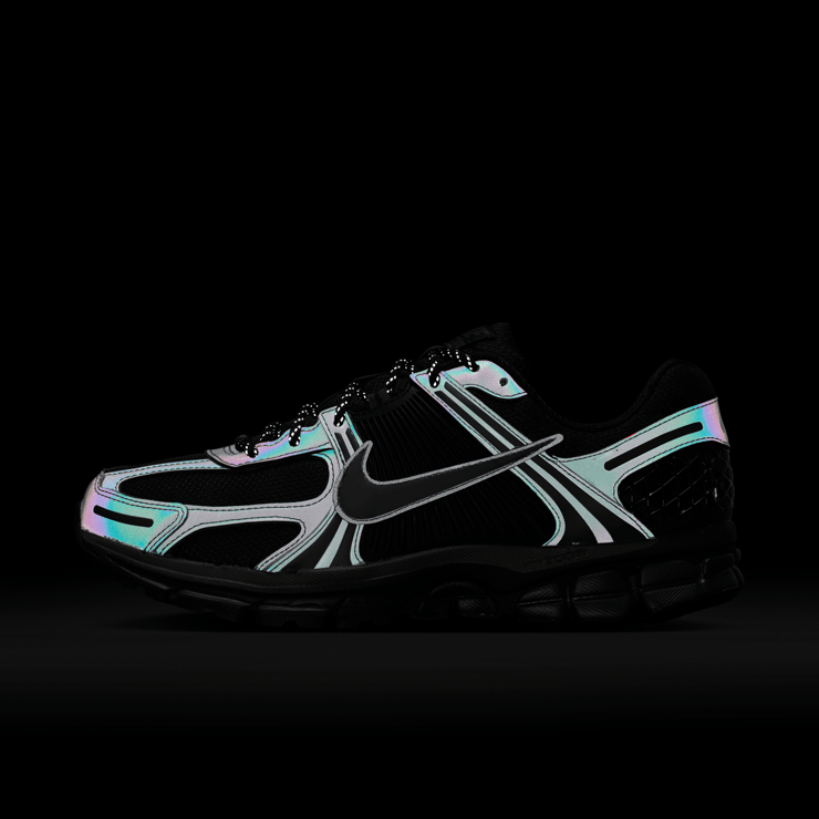 Nike Zoom Vomero 5 Black Reflective Angle 2