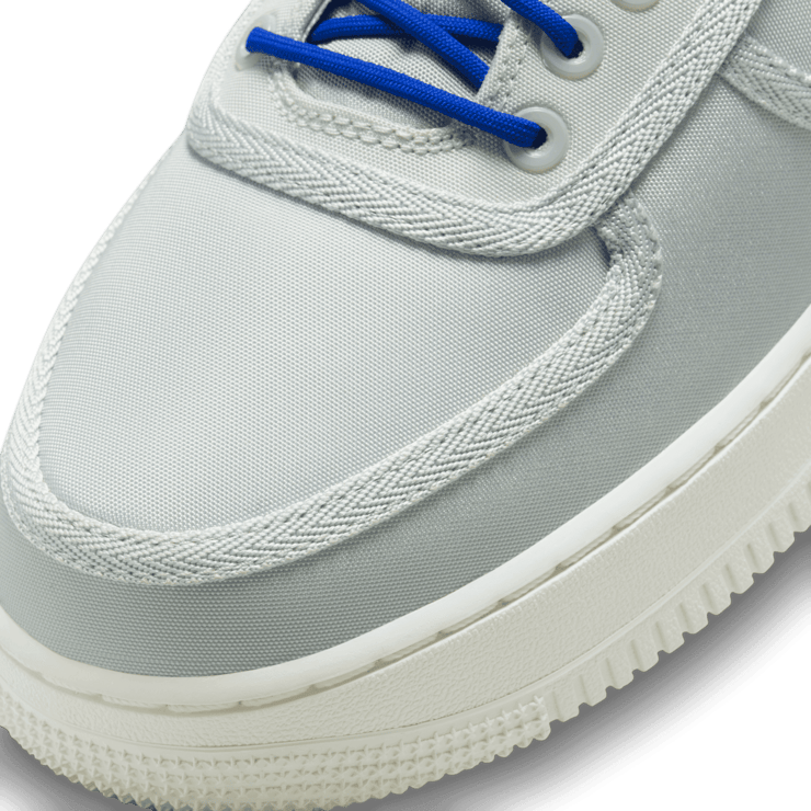 Nike Air Force 1 High Moving Company Photon Dust Angle 4