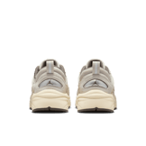 Jordan Trunner O/S Light Orewood Brown Angle 2