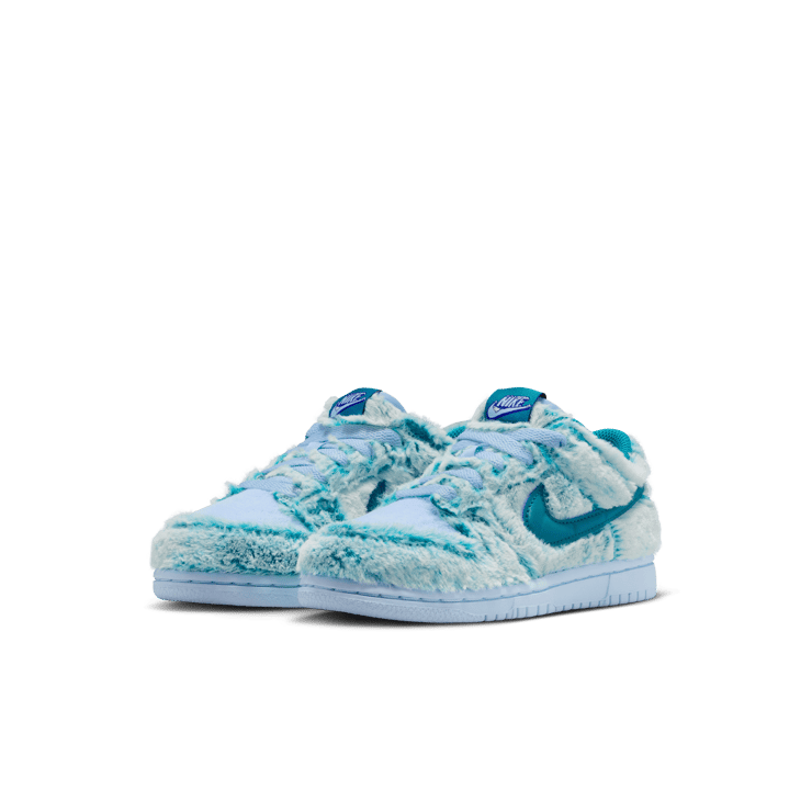 Nike Dunk Low Abominable Snowman (GS) Angle 1