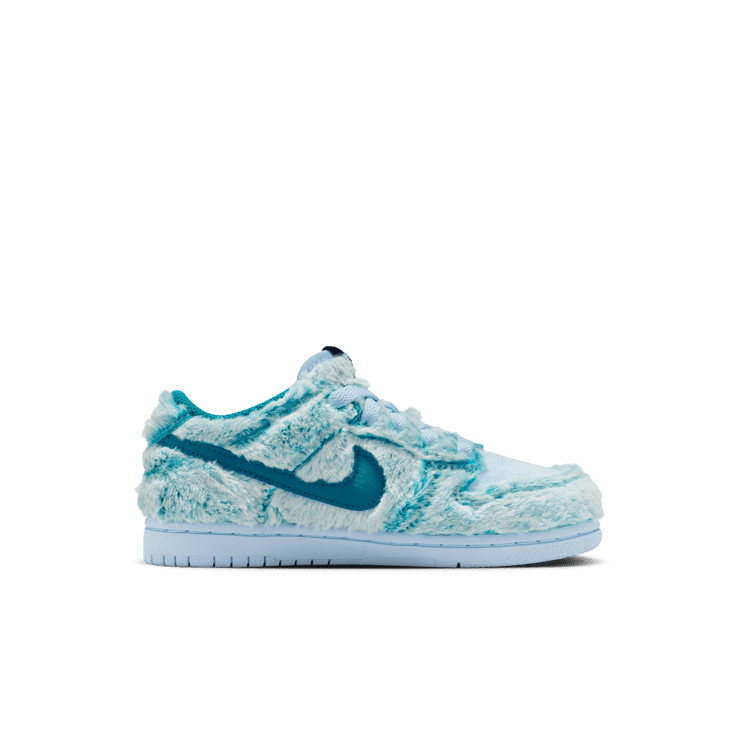Nike Dunk Low Abominable Snowman (GS) Angle 3