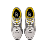 New Balance 204L Grey Yellow Angle 1