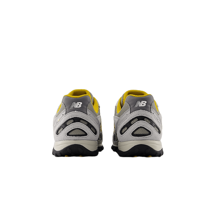 New Balance 204L Grey Yellow Angle 4