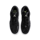 Air Jordan 1 Low Inner Beast (GS) Angle 6