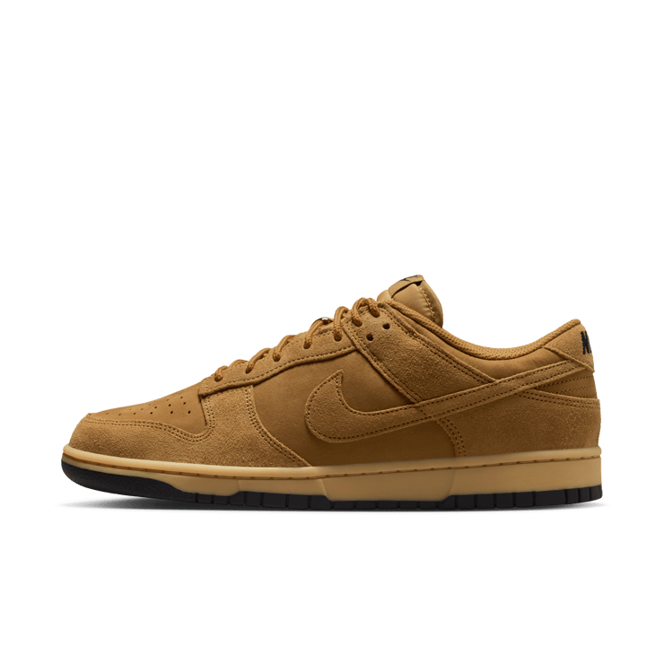 Nike Dunk Low Wheat Angle 3