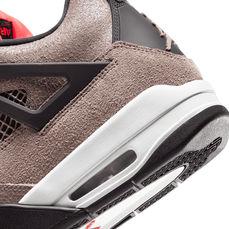 Air Jordan 4 Retro Taupe Haze Angle 4