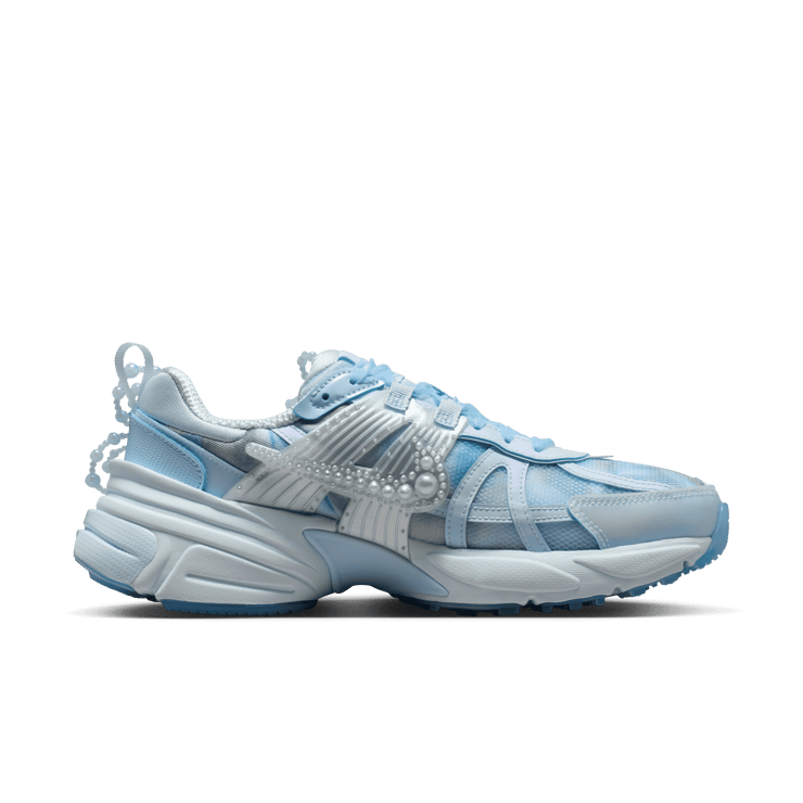 Nike V2K Run Susan Fang Angle 4