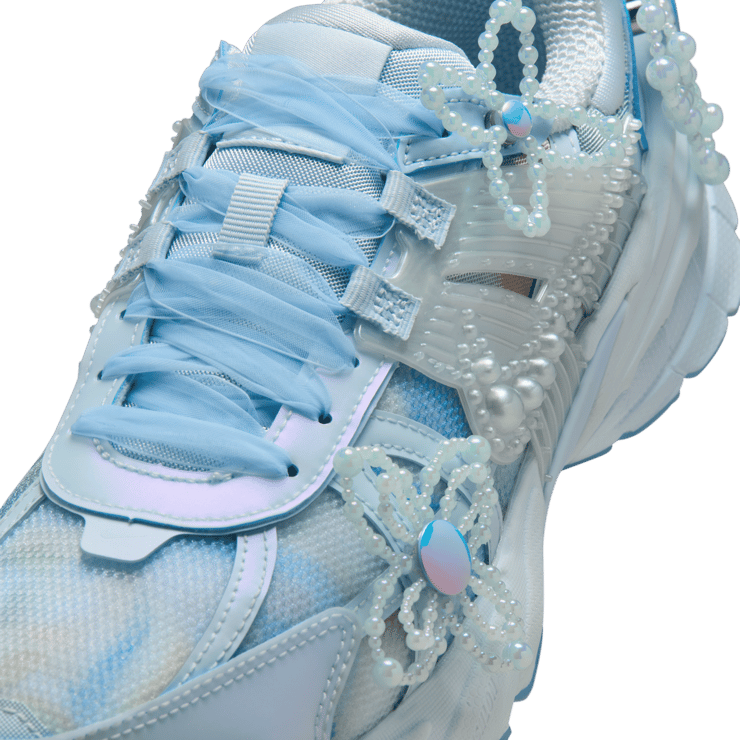 Nike V2K Run Susan Fang Angle 8