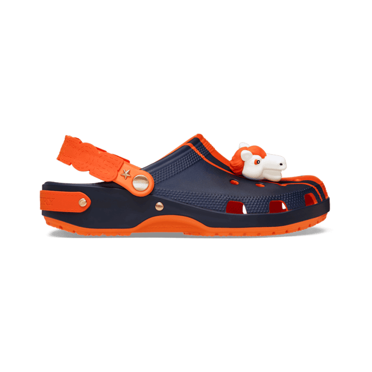 Crocs Classic Clog NFL Denver Broncos Angle 1