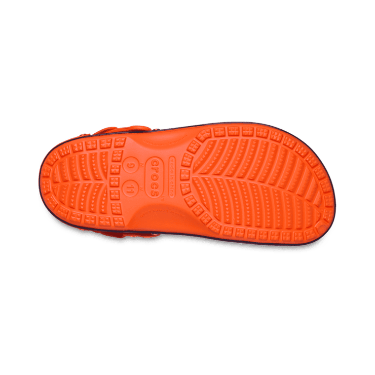 Crocs Classic Clog NFL Denver Broncos Angle 2