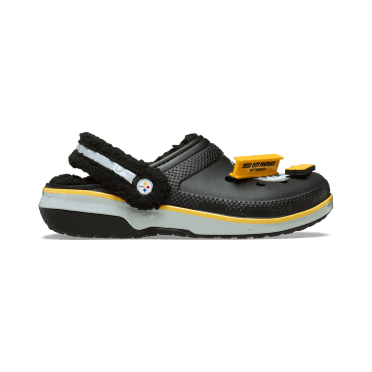 Crocs Classic Clog NFL Pittsburgh Steelers Angle 1