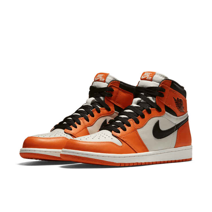 Air Jordan 1 Retro High OG Reverse Shattered Backboard Angle 10