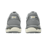 ASICS Gel-Cumulus 16 Cream Clay Grey Angle 3