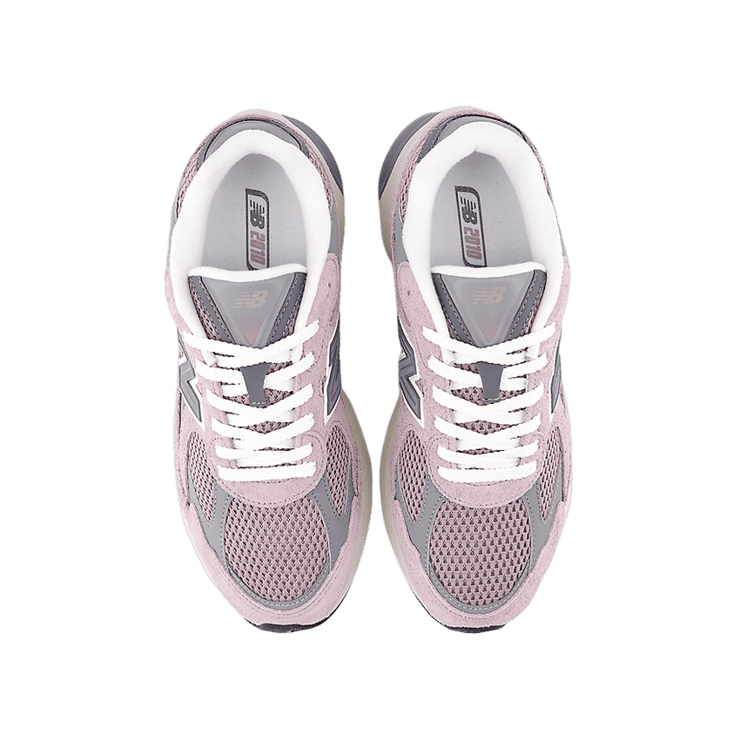 New Balance 2010 Ice Wine Castlerock Angle 1