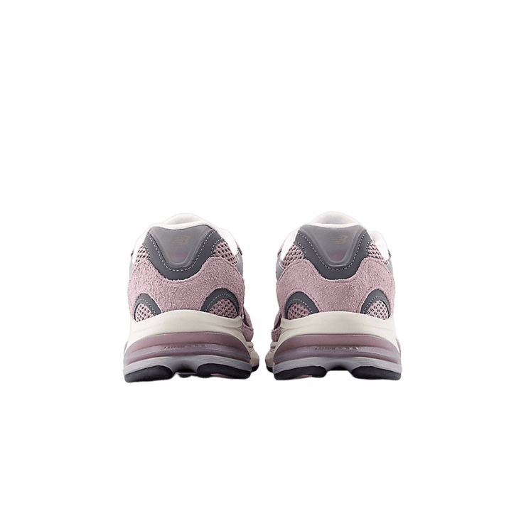 New Balance 2010 Ice Wine Castlerock Angle 4