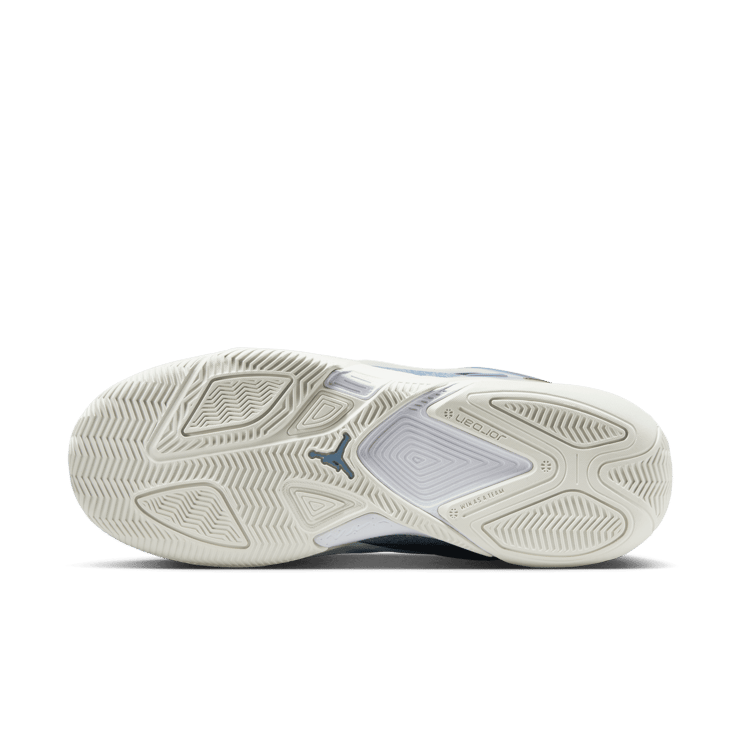 Jordan Heir Denim (W) Angle 1