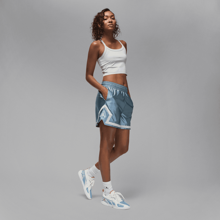 Jordan Heir Denim (W) Angle 7