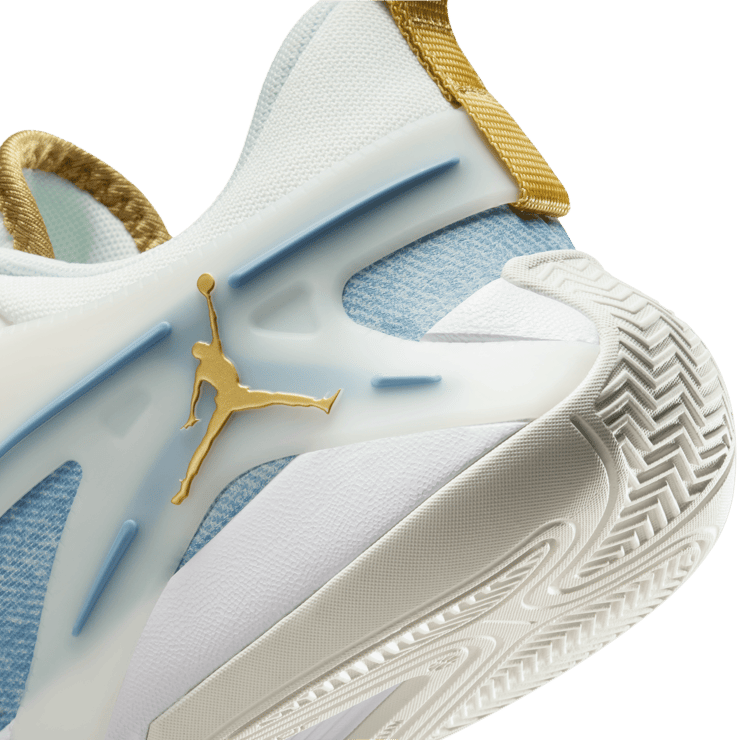 Jordan Heir Denim (W) Angle 5