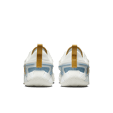 Jordan Heir Denim (W) Angle 3