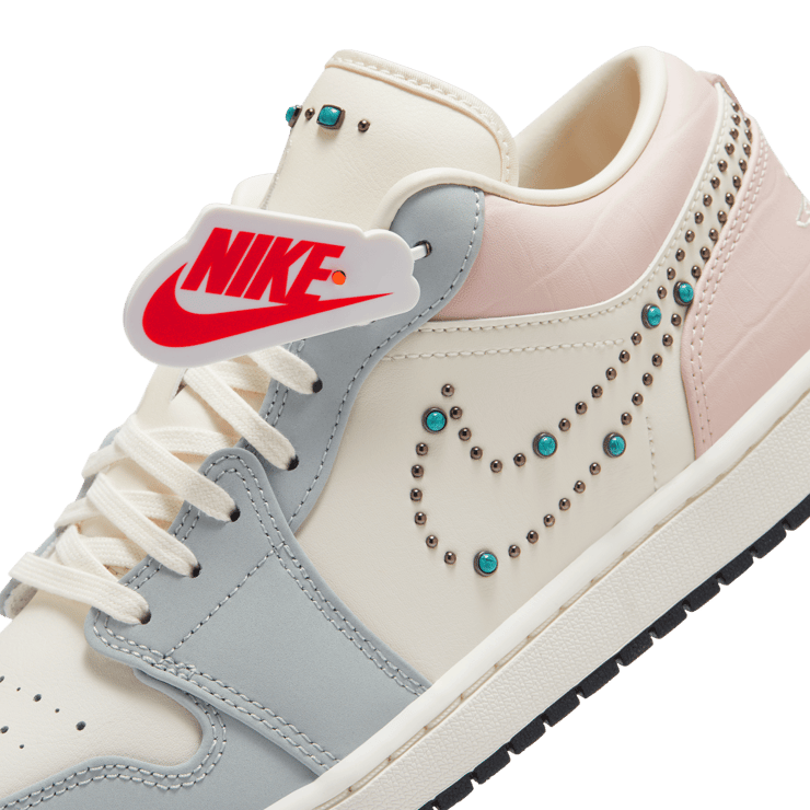 Air Jordan 1 Low Turquoise Stone Angle 7