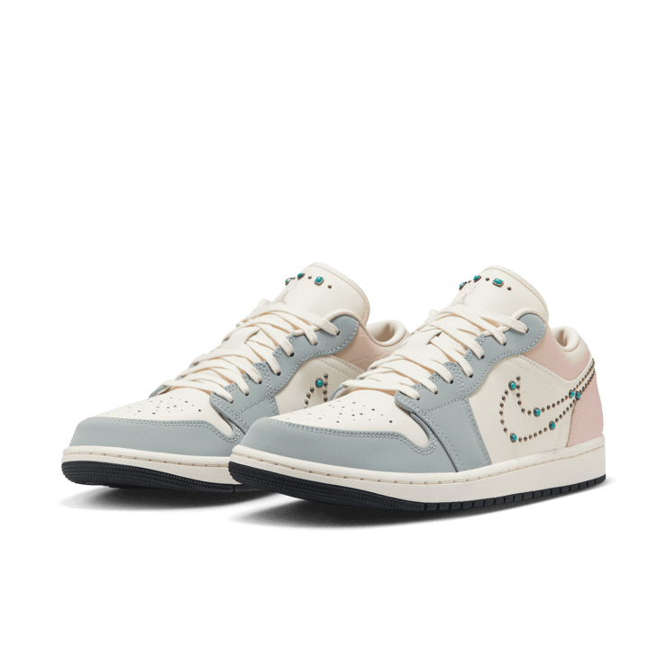 Air Jordan 1 Low Turquoise Stone Angle 3