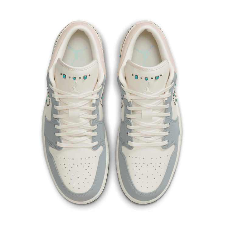 Air Jordan 1 Low Turquoise Stone Angle 1