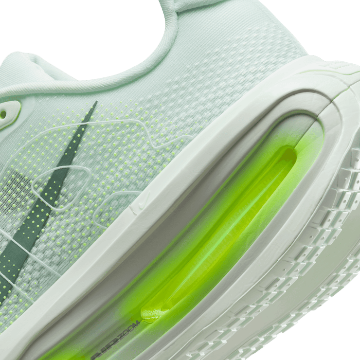 Nike Vomero Premium Barely Green Volt Angle 4