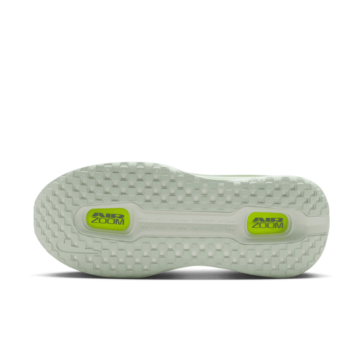 Nike Vomero Premium Barely Green Volt Angle 0