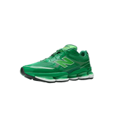 Amine × New Balance 2000 amine-new-balance-biblioteca-