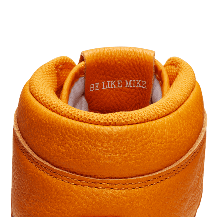 Air Jordan 1 Retro High Gatorade Orange Peel Angle 7