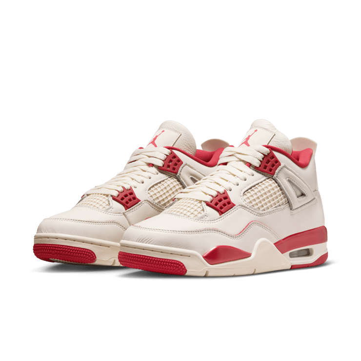 Air Jordan 4 Retro Valentine's Day (W) Angle 3