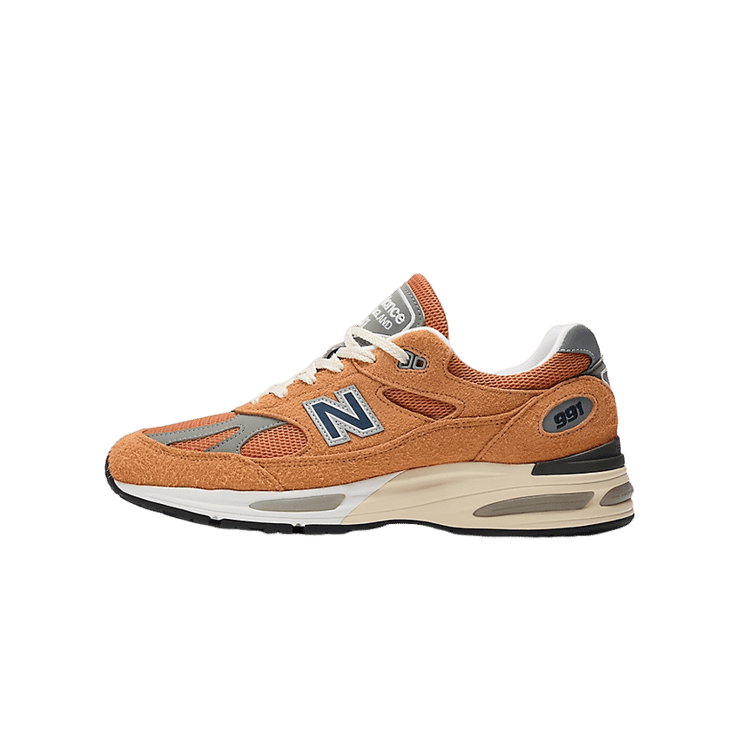 New Balance 991v2 Made in UK Gold Earth Angle 5