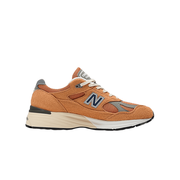 New Balance 991v2 Made in UK Gold Earth Angle 6