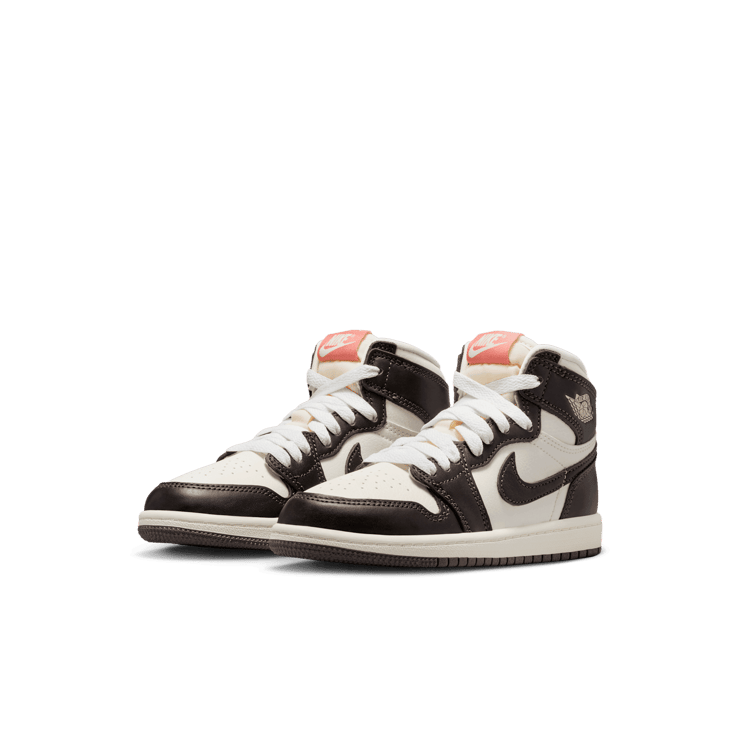 Air Jordan 1 Retro High OG Baroque Brown Light Madder Root (PS) Angle 2