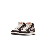 Air Jordan 1 Retro High OG Baroque Brown Light Madder Root (TD) Angle 2