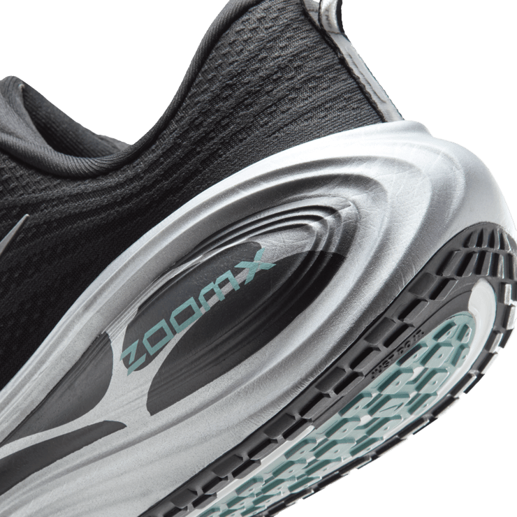 Nike Vomero Plus Anthracite Zebra Angle 6