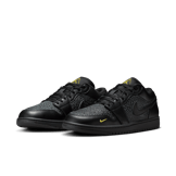 Air Jordan 1 Low Black Elephant Print Angle 3